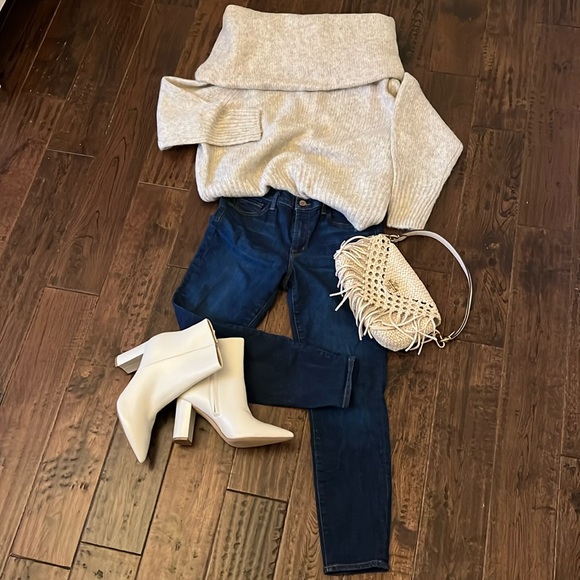 J brand indigo jeans - Picture 2 of 5